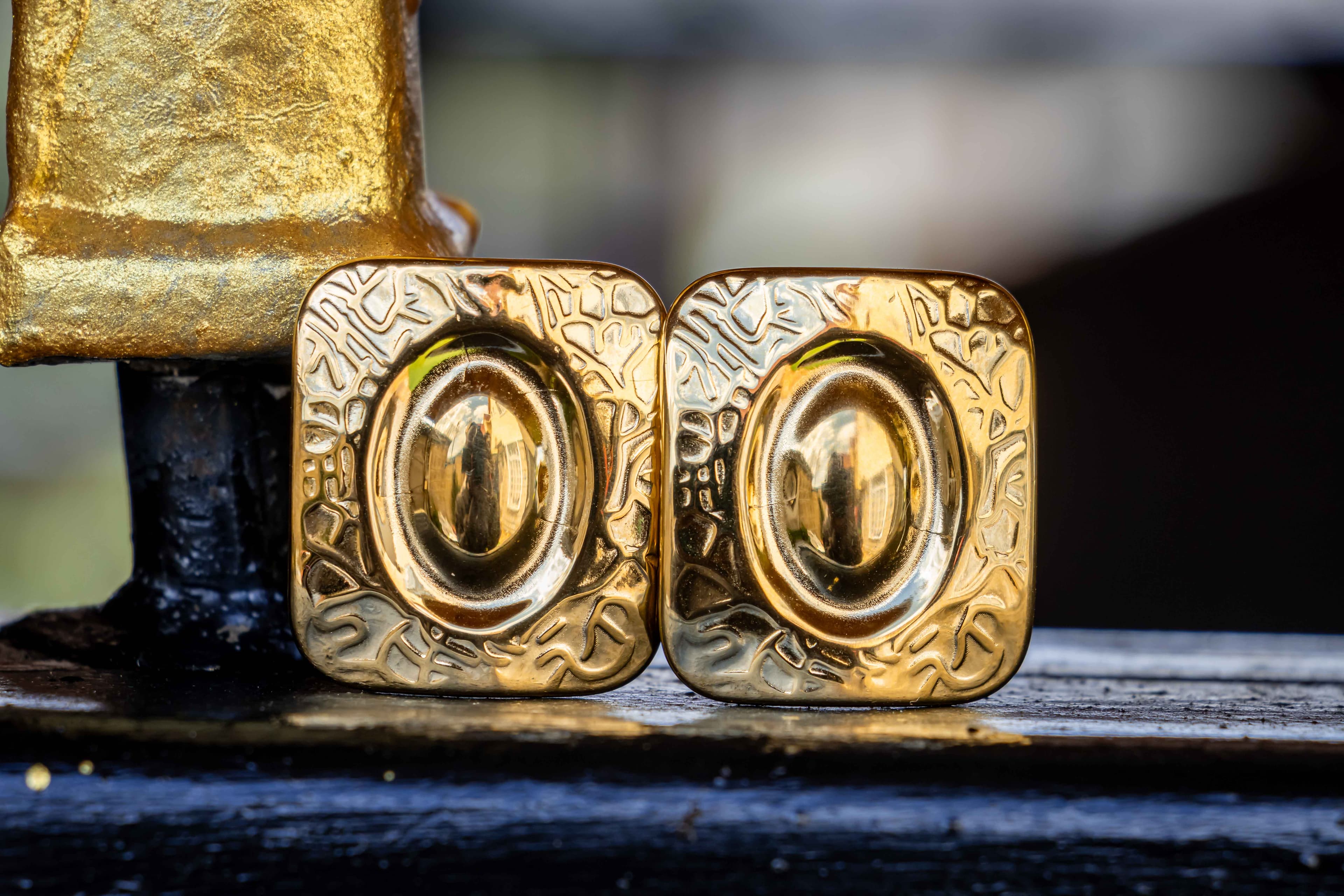 Luxe Glow Earrings 1
